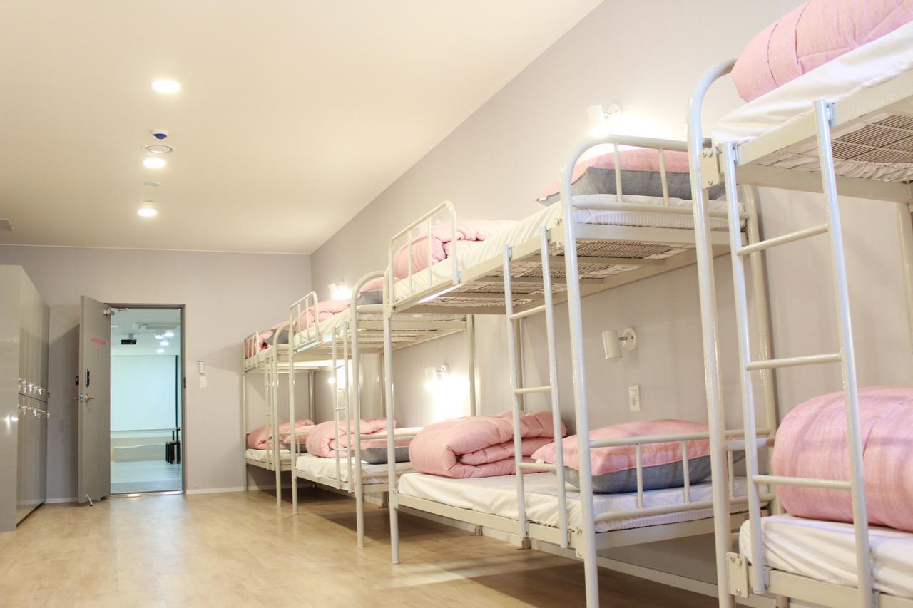 The Blue Guesthouse Μπουσάν Εξωτερικό φωτογραφία